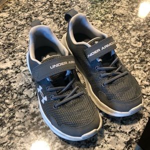 Kids 12 tennis shoes